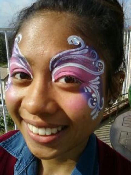 Face painting design example